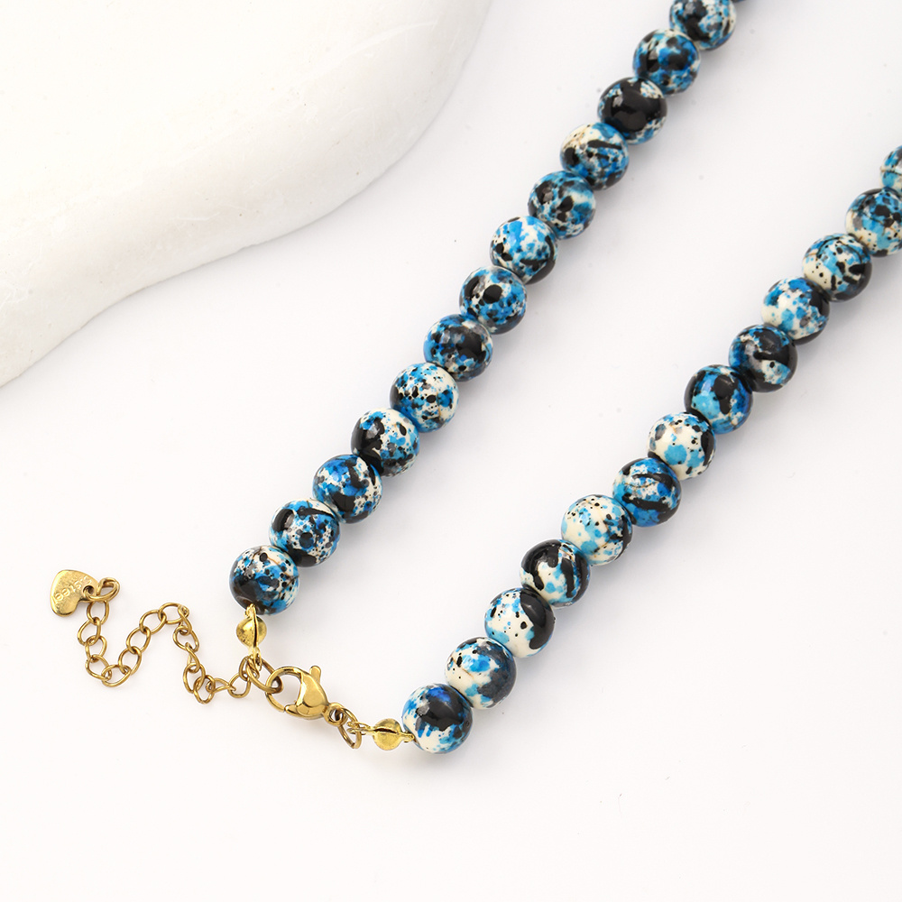 Elegant Single-Layer Black-White Turquoise Bead Necklace
